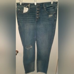 NWT Torrid high rise distressed straight leg, unfinished hem jeans 16T